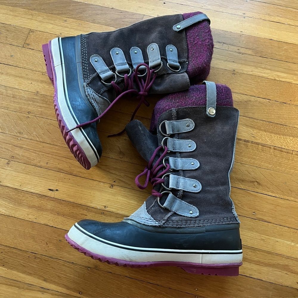 Sorel Joan of Arctic Waterproof Winter snow Boots insulated gray purple 9.5 40.5